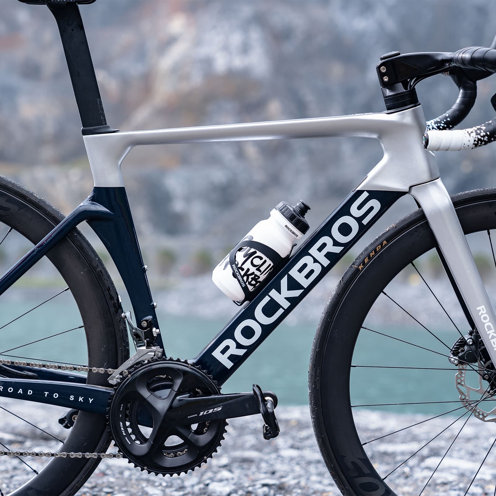 ROCKBROS Sport Trinkflasche 600 ml aus PP5 mit Staubschutzhülle geliefert - Fahrrad Flaschenhalter ROCKBROS - EU - NooMii