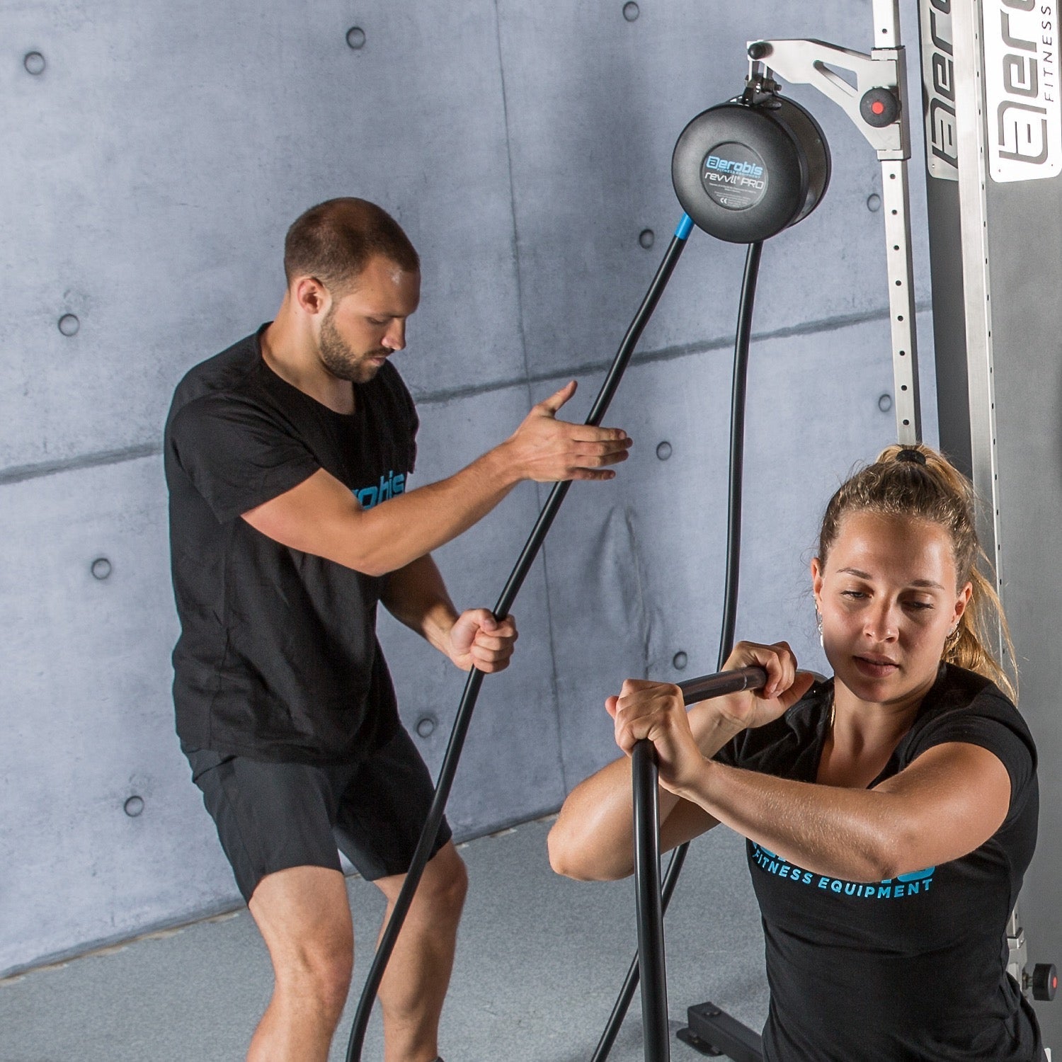 revvll PRO - High - End Rope Trainer - aerobis fitness - NooMii